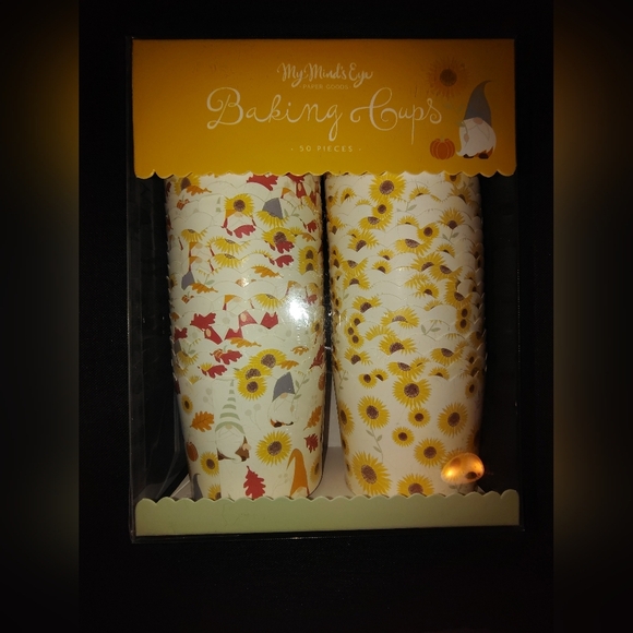 Baking Set - Comes With Everything In The Photos - Picture 6 of 13